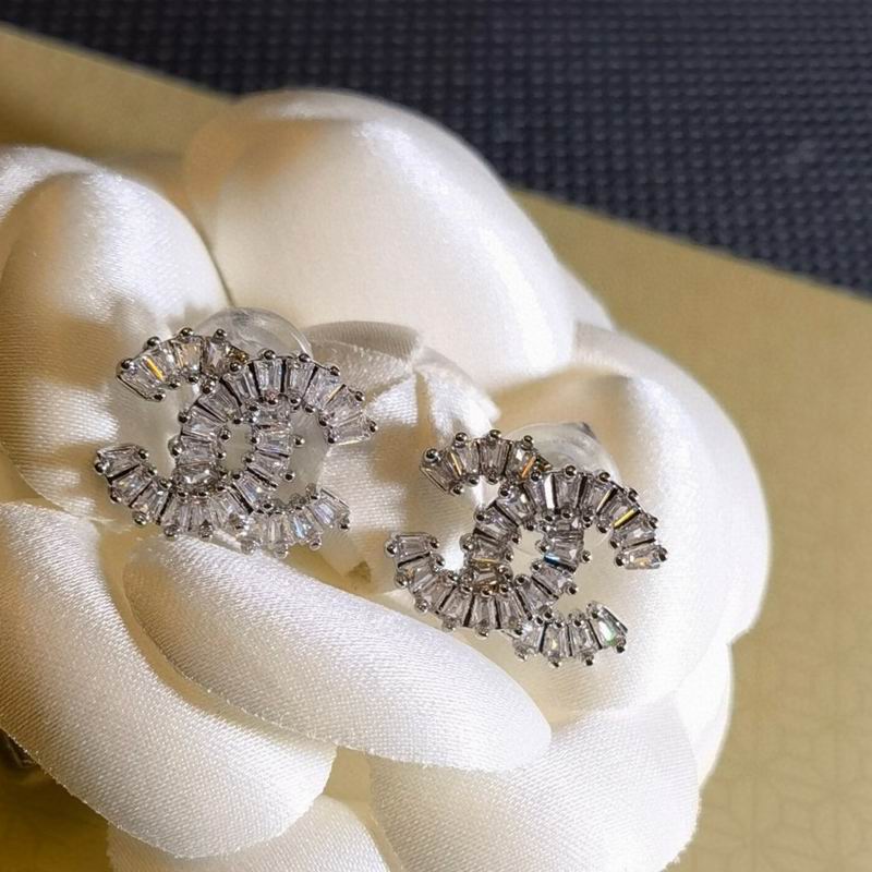 Chanel  Earring 03yxs537